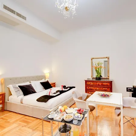 Queen Palace Suites Rome Buitenkant foto
