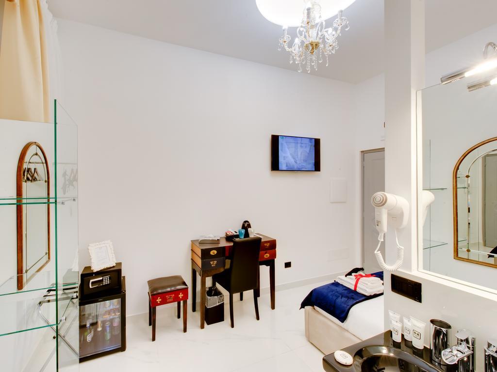 Queen Palace Gasthuis 2*