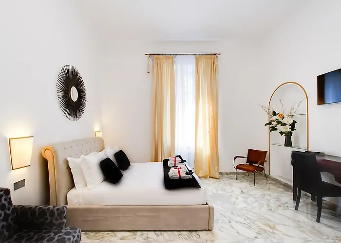 Queen Palace Suites